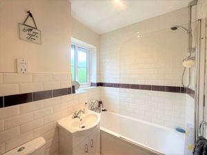 Bathroom- click for photo gallery